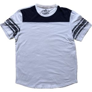 EUC American Rag T Shirt Men’s M Excellent Condition